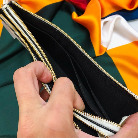 NEW Authentic Coach Soft Leather Large Wristlet - Picture 7 of 12